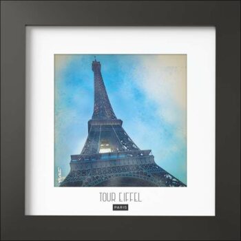 Magnifique cadre avec photo de la Tour Eiffel à Paris. Finition du cadre noir MAT de forme carré (24x24x1,5cm). Photo imprimée sur du papier 170g.