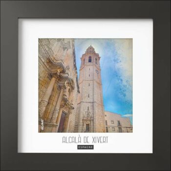 Magnifique cadre avec photo de l'église d'Alcalà de Xivert en Espagne. Finition du cadre noir MAT de forme carré (24x24x1,5cm). Photo imprimée sur du papier 170g.