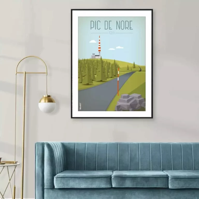 Une interprétation artistique dans le style Art Déco du Pic de Nore : l'élégance intemporelle d'une icône naturelle.