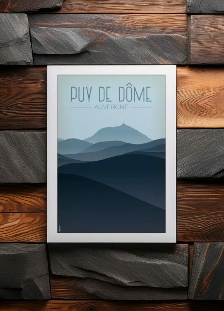 Affiche vintage du Puy de Dôme en Auvergne par DesignByMathieu - Élégance et Souvenirs pour Décorer votre Intérieur