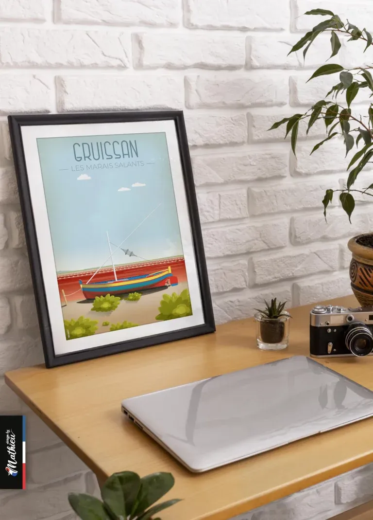 Poster des Salins de Gruissan encadré dans un espace créatif
